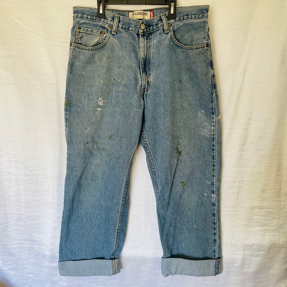 Vintage Levi’s relaxed fit 550 boyfriend wide leg distressed jeans 35 x 30